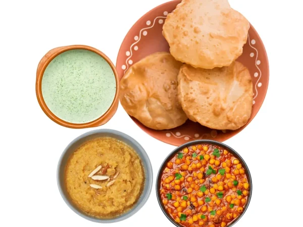 Halwa Puri with Chanay